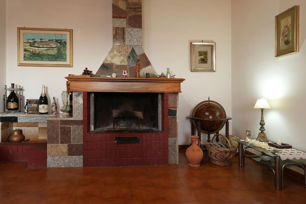 Villa Ada Leporano Bagian luar foto